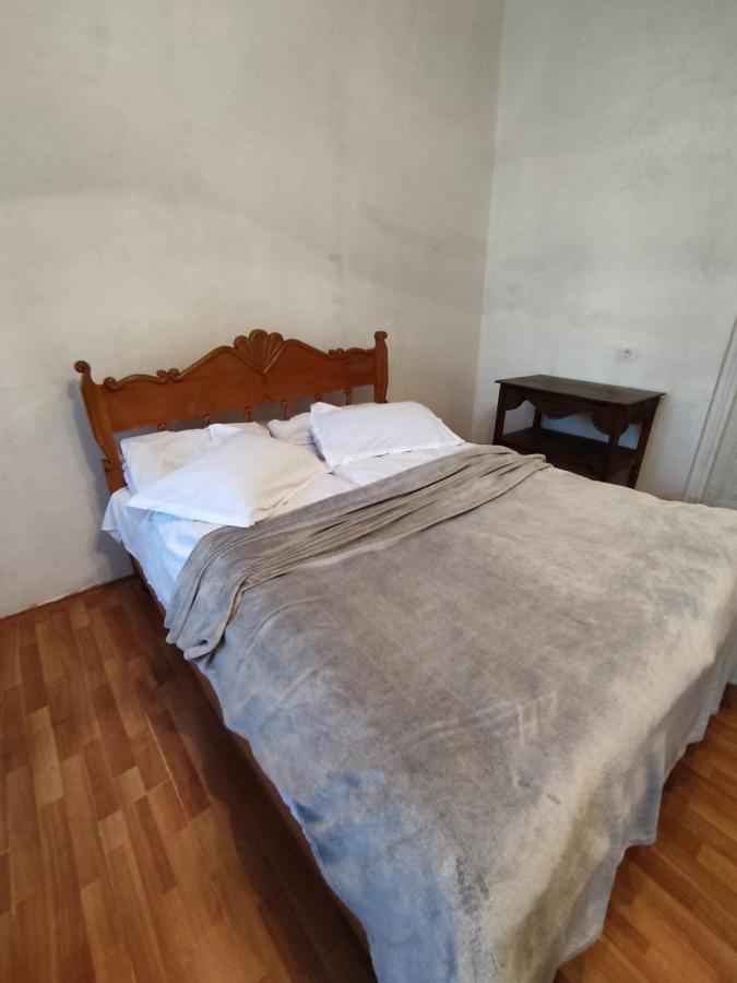Vintage Door Tbilisi Apartment Ngoại thất bức ảnh